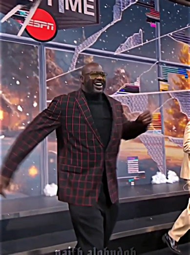 Shaq FINALLY WINS a RACE over Kenny 😂🔥 | shaq jabbawockeez