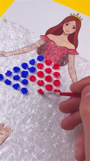 🎨 Bubble Wrap Painting 👗 Make a Cute Dress ✨