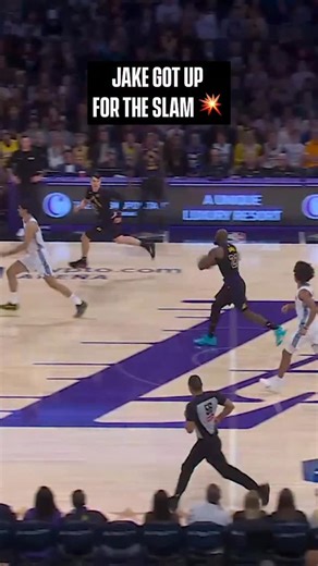 Jaxson is all of us after that Jake SLAM 😤 | Los Angeles Lakers