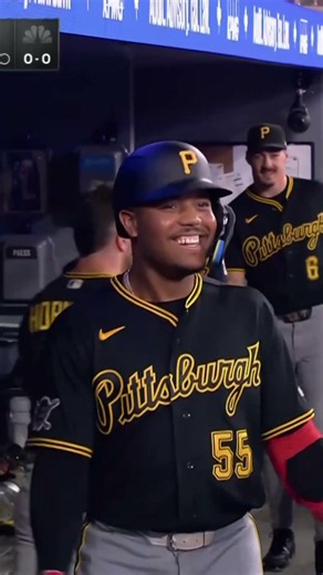Nothing beats the dugout silent treatment 🤫🤣