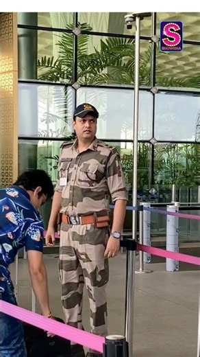 Airport 'ਤੇ ਨਜ਼ਰ ਆਏ Sachin Tendulkar #shorts |N18S