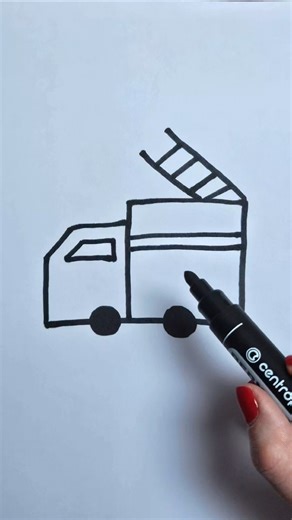 Drawing a fire truck 🚒