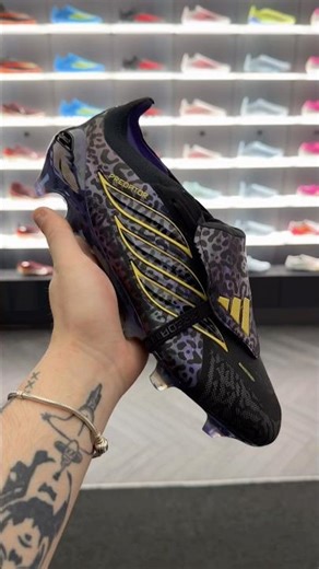 Kaka’s new Predator is MAD 🔮 #footballboots #kaka #realmadrid #adidas #footballer