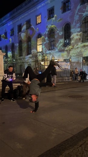 Action at the Festival of lights #breakdance #freestyle #freestyler #dance #festivaloflights