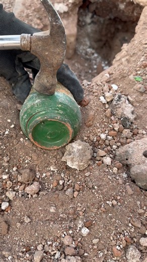ancient gold jar 🏺 found beneath the ground #archaeology #metaldetecting #gold #history