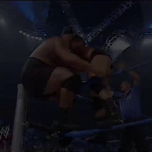 The night Brock Lesnar and Big Show literally broke the SmackDown ring for the first time ever 🤯Lesnar climbed to the top rope to hit a thunderous superplex on the 500-pound giant and BOOM!The ring posts snap, the canvas collapses, the entire structure gave out and wrestling fans around the world exploded in shock. Pure pandemonium. No one had ever seen anything like it.