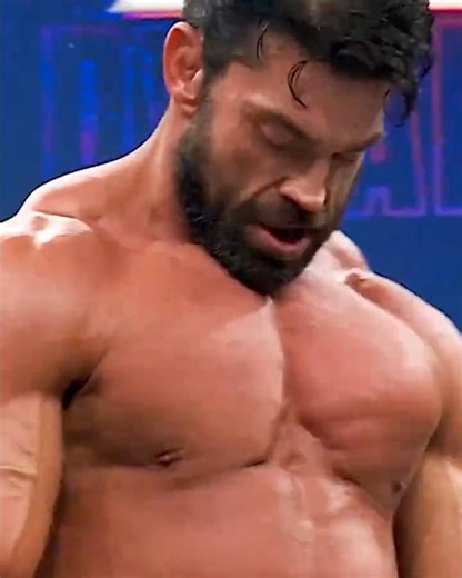 just a mid-match workout 💪