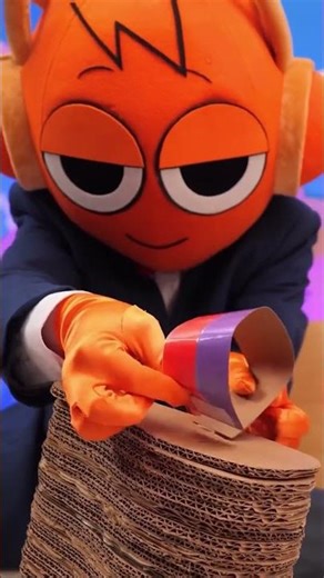 Cardboard Shoes — Pinky’s New Look! 👠🤣 #DIYFun