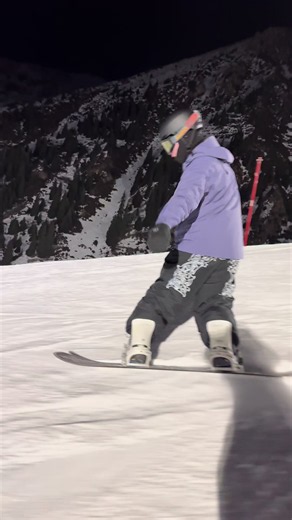 kaybullav (@kaybullavv)’s video of Snowboarding