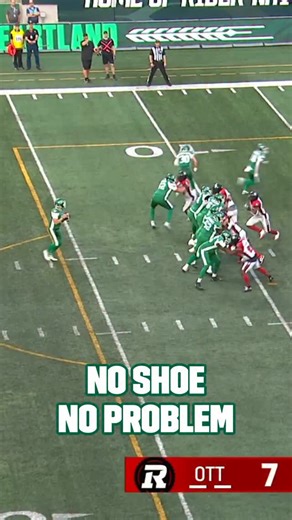 Canadian Football League 🏈🇨🇦 on Instagram: "Our 112th #GreyCup MVC doesn’t need a shoe to get a tuddy! 🫨 #CFL"
