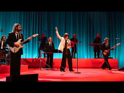 Blossoms - Husband (Live on The Graham Norton Show)