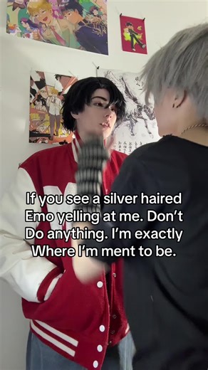 Only peaking truths: till: @ten! #ivantill #alienstage #alnst #ivancosplay #tillcosplay