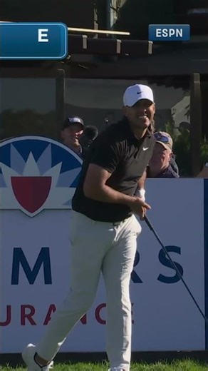 What nerves? Koepka's first shot finds fairway🎯