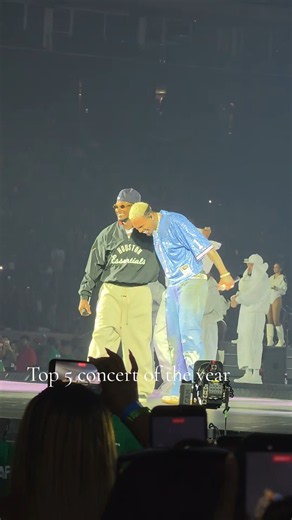 Chris Brown & Usher End Houston Night 2 | R&B Tour 🔥 #rnbtour #randbtour #breezy #usher #newflame