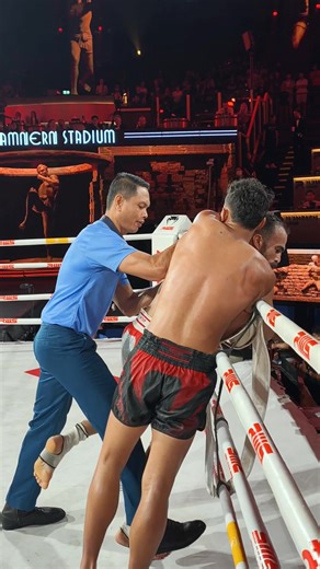 Some highlights from the latest RWS fight last Saturday night — Boonlert secured a dominant unanimous decision (30–27) over Iran’s Mohsen Fartofard. 🔥 RWS - Rajadamnern World Series #muaythai #muaythaifighter | Muay Thai Authority