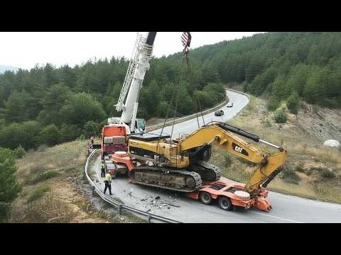 The Deadly Curve - Heavy Machinery Tilts - Giant Cranes Immediately Come to the Rescue