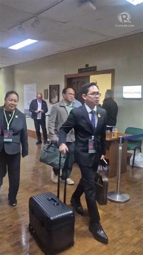 Prosecutors head to session hall for Duterte impeachment trial day 2