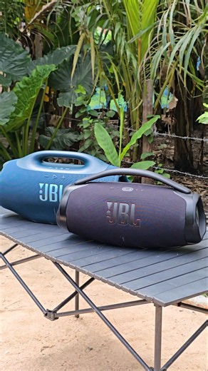 210W vs 180W! JBL Boombox 4 vs Boombox 3