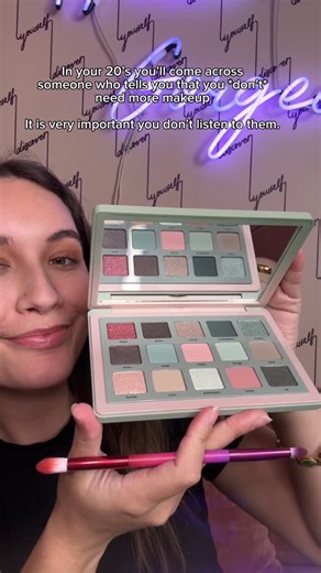 💖 OK real talk… how many eyeshadow palettes do you own? Drop the number below! #IPSY IPSY Ultimate Product: @natashadenonabeauty Retro Glam Eyeshadow Palette | IPSY