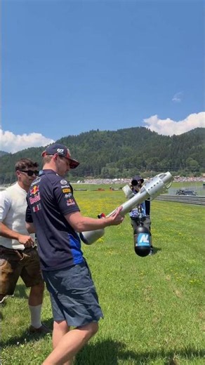You know the words 🔊🔊 #F1 #AustrianGP