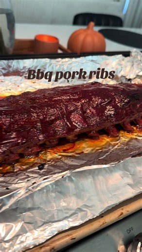 Oven BBQ Ribs Recipe — Tender Brown Sugar Dry Rub (Bake at 300°F)