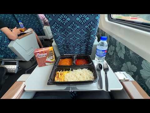 Eating $40 Business Class Train Singapore to Malaysia