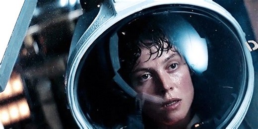 Alien almost ended with the Xenomorph killing Ripley and using her voice to record the final log entry. Ridley Scott pushed for it but Fox shut the idea down immediately. Thank goodness. I can't imagine the franchise without her. #AlienDay 🎬✨️