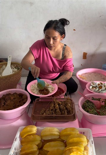 Nasi Liwet Simple untuk Anak: Resep Nasi Liwet Telur Asin & Sate Kulit