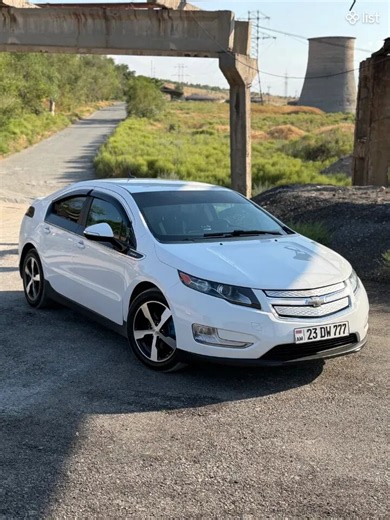 2013 Chevrolet Volt hatchback, 1.4L, hybrid, white - Cars with Mileage - List.am