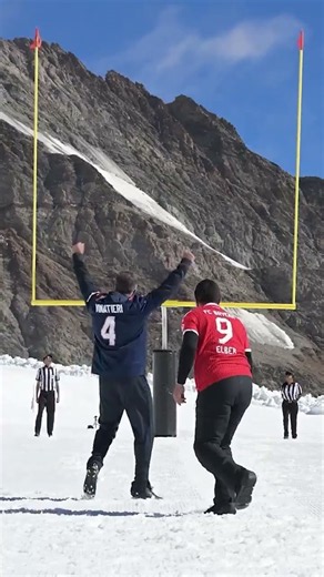 Adam Vinatieri sets Guinness World Record for highest field goal at over 11,000 feet above sea level