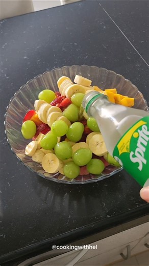 Sajian malam tahun baru. Hwachae 😍😍