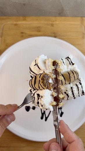 Nutella B-ready Waffle 😋 #nutella