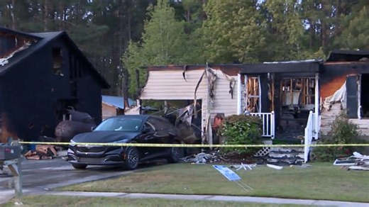 Early morning house fire in Georgetown displaces eight, damages multiple homes