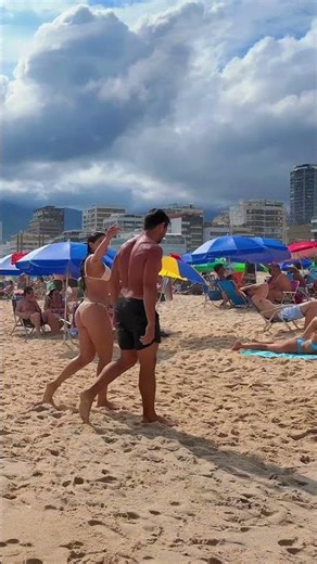 🇧🇷 Leblon Beach a Summer Day in Rio de Janeiro