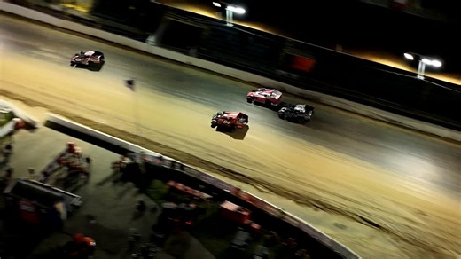 Super DIRTcar Series on X: "It's Monday, but we're still thinking about this finish." / X