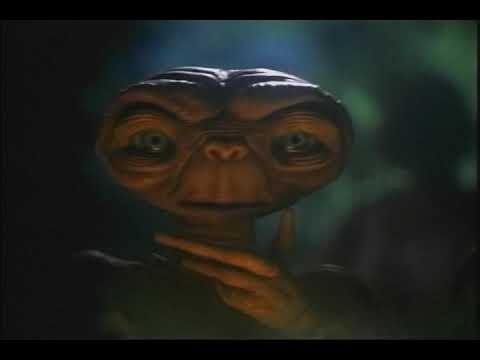 Progressive Insurance "Green Planet/E.T." Super Bowl Commercial 1999