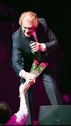 #music #engelberthumperdinck #legend #oldies #live #tour #concert #blowup #singer #shorts #youtube