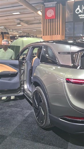 New Lucid Gravity Paris Motor Show! #LucidGravity #ParisMotorShow #EV #SUV #iaatelier #lucidmotors