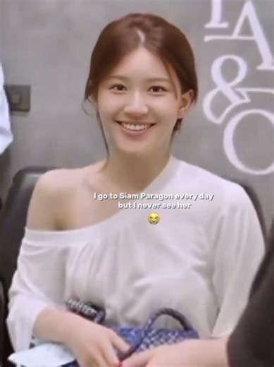 Zhao Lusi Without Makeup