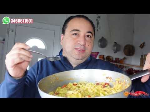 I only had these ingredients in the countryside… it turned out to be an incredible pasta 🍝🌿