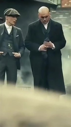 Острые козырьки 1 сезон сериалы которые стоит посмотреть грустный момент с Томом