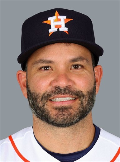 Jose Altuve blasts 28th career postseason homer