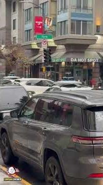 Waymo's self-driving Cars Freeze in SF Blackout