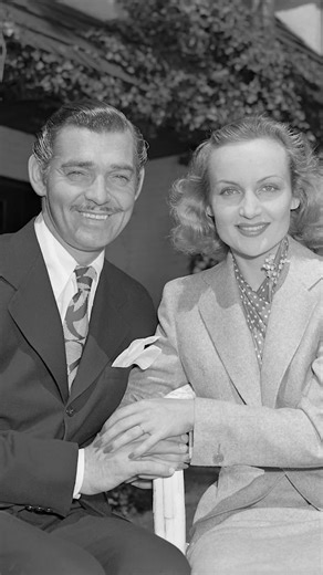 cinem7tographyz on Instagram: "Clark Gable and Carole Lombard were Hollywood’s iconic “golden couple,” a legendary romance between the rugged leading man and the vivacious screwball comedy star, tragically cut short when Lombard died in a 1942 plane crash while promoting war bonds, devastating Gable, who never fully recovered and was buried next to her. #clarkgable #carolelombard #oldhollywood #couple #viral"