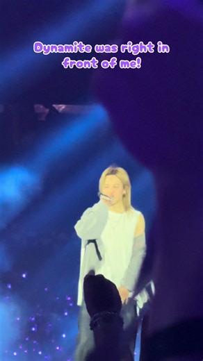 The chaos of Dynamite in real time and unedited! @Gray @BTS #bts #btsarmy #kpopconcert #dynamite #graystays