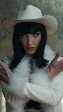 Miss All Sunday’s strut 😳 ONE PIECE: INTO THE GRAND LINE is now playing!