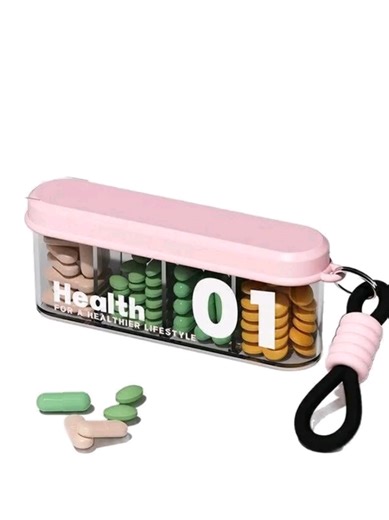 One of those practical storage finds that focuses on simplicity. Four compartments inside this container help maintain structure when storing daily supplements, all inside a compact portable design. #organizerideas #organizer #traveltips #travelhacks