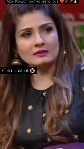 Duniya Mein Haseen❤️❤️🌹 Kumar Sanu live performance Ajay Devgan and Raveena #kumarsanu #shorts