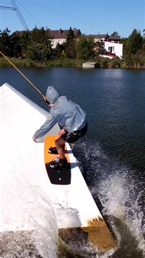 X WAKE on Instagram: "D-A-R-E Bring wakeboarding to next level ! 🕊 @sszymonek_ 🚁 @olafiiks 🎡 @central_wakepark #xwake #wakeboarding #wakeboard #wakepark"