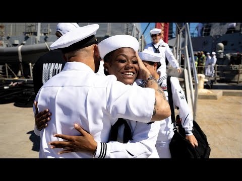Largest aircraft carrier in the world returns to the U.S., bringing thousands of sailors home